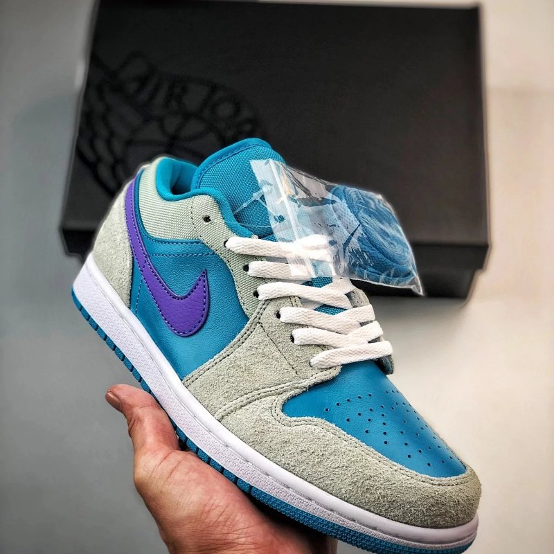 import placeholder for 1076