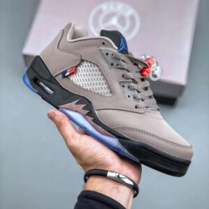 import placeholder for 884