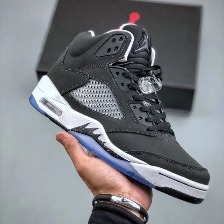 import placeholder for 704