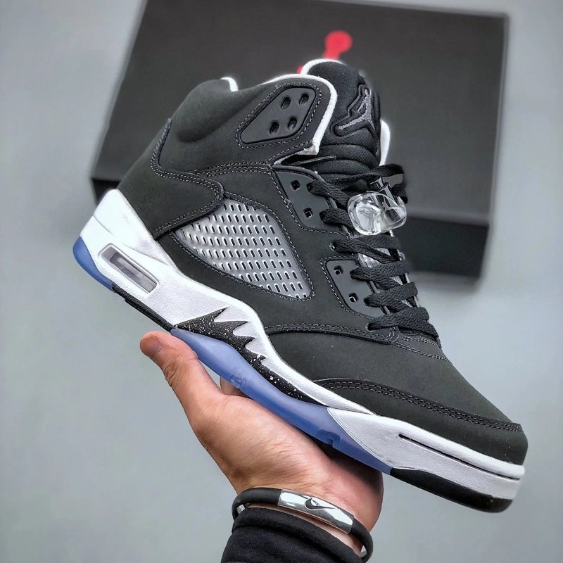 import placeholder for 704