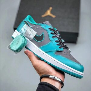 import placeholder for 1077