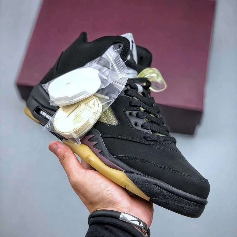 import placeholder for 904