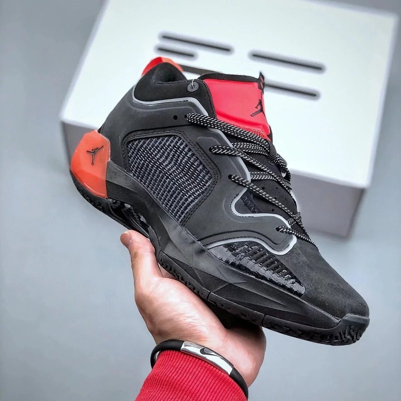 import placeholder for 724