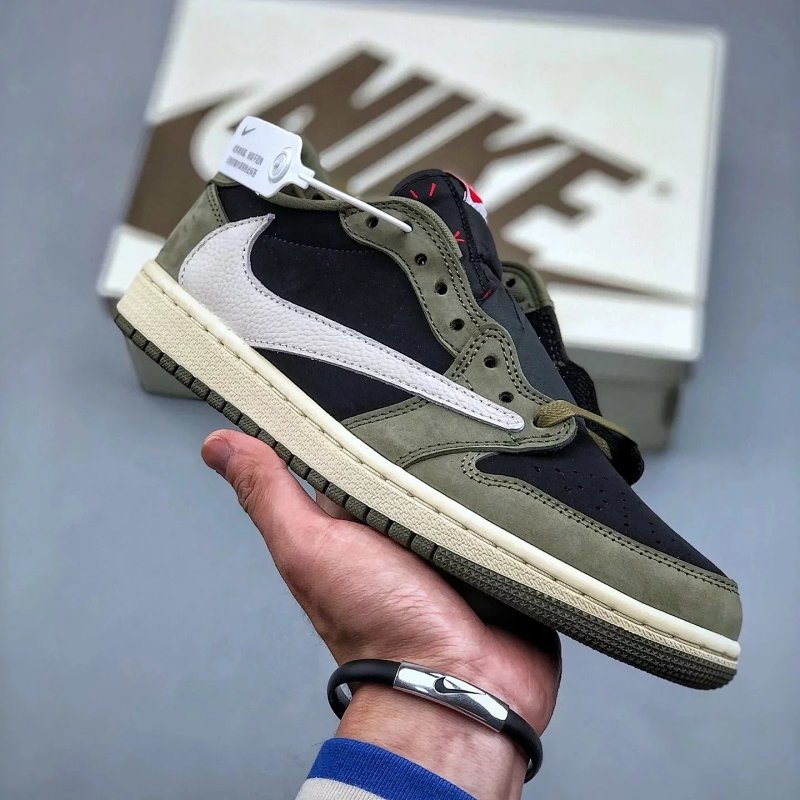 import placeholder for 902