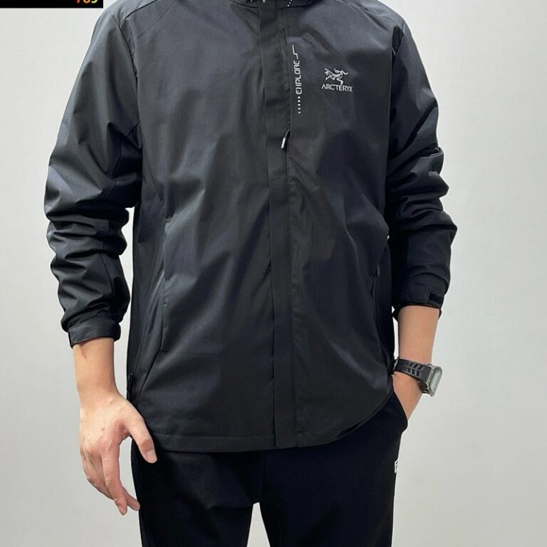 pcitem901444900 1aef00000199e191c2350a20e2c5 1484 1920.jpg